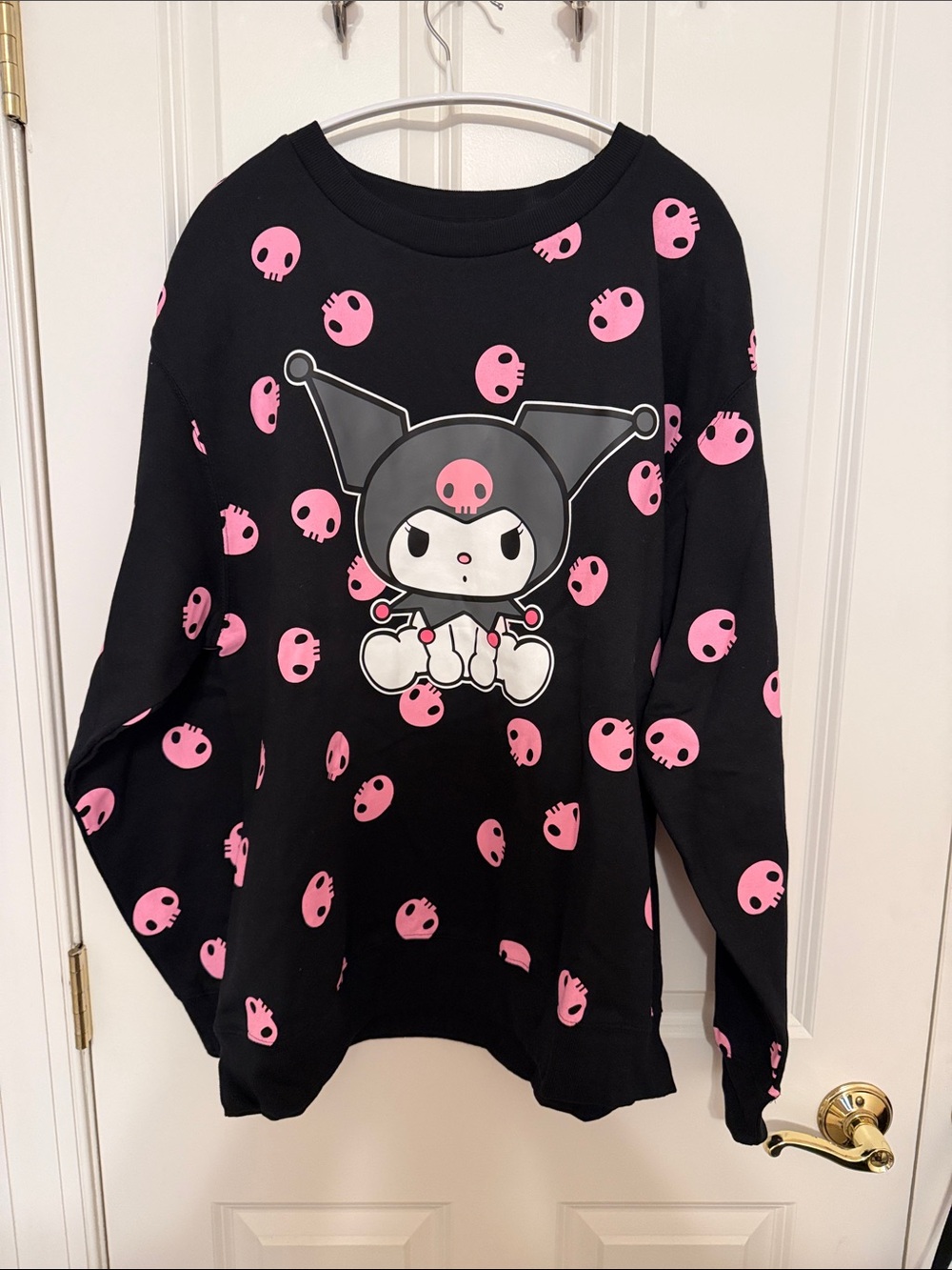 Sanrio Kuromi Black Sweatshirt with Pink Skull Motif